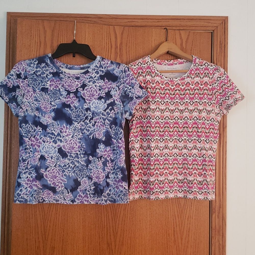 Lot of 2 Studio Works "the studio tee" Patterned T-Shirts Sz PS